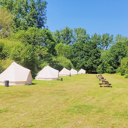 Hotel Battle Pods And Bells Glamping Esterno foto